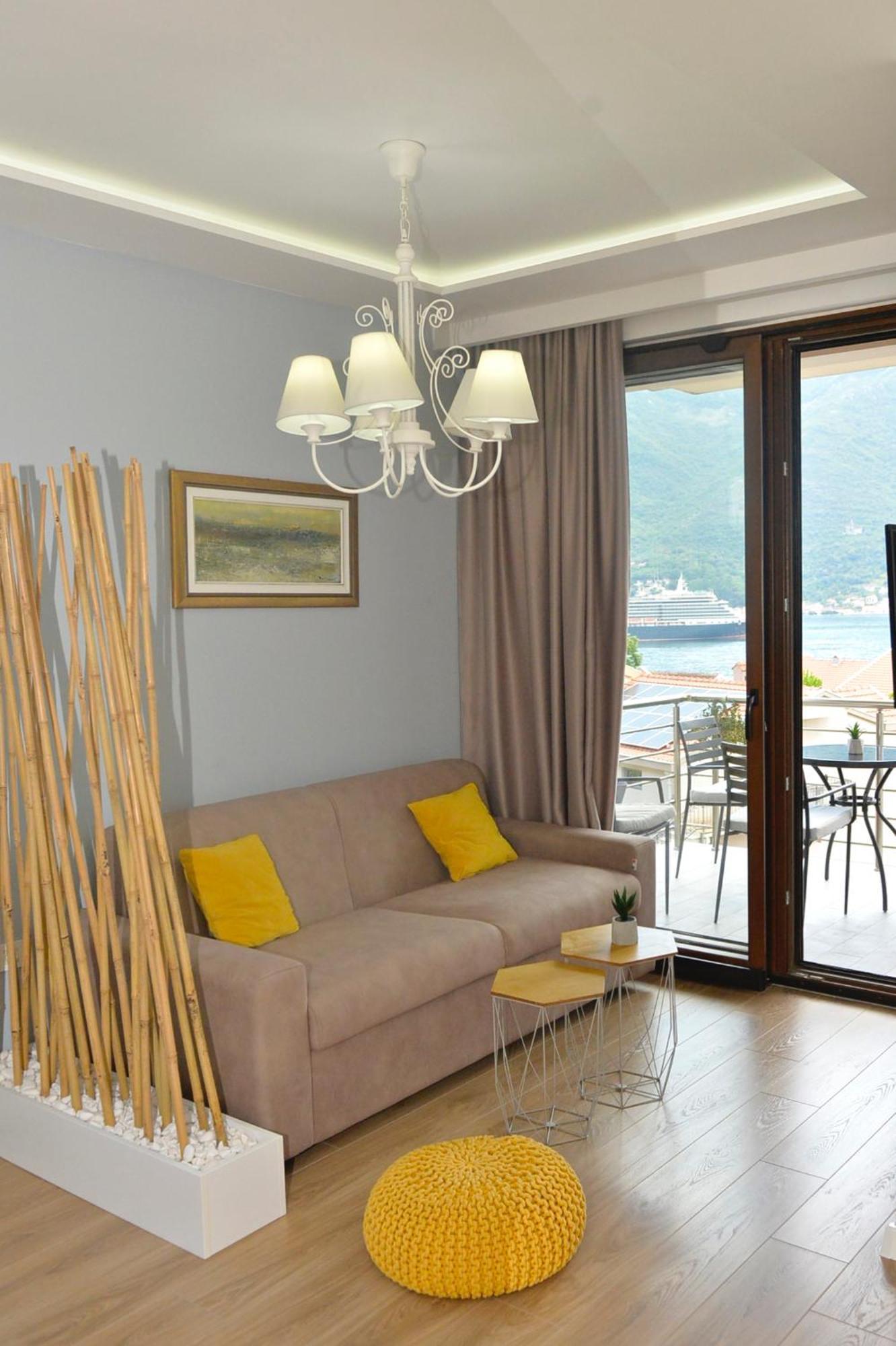 Pearl Shell Apartments Котор Екстер'єр фото