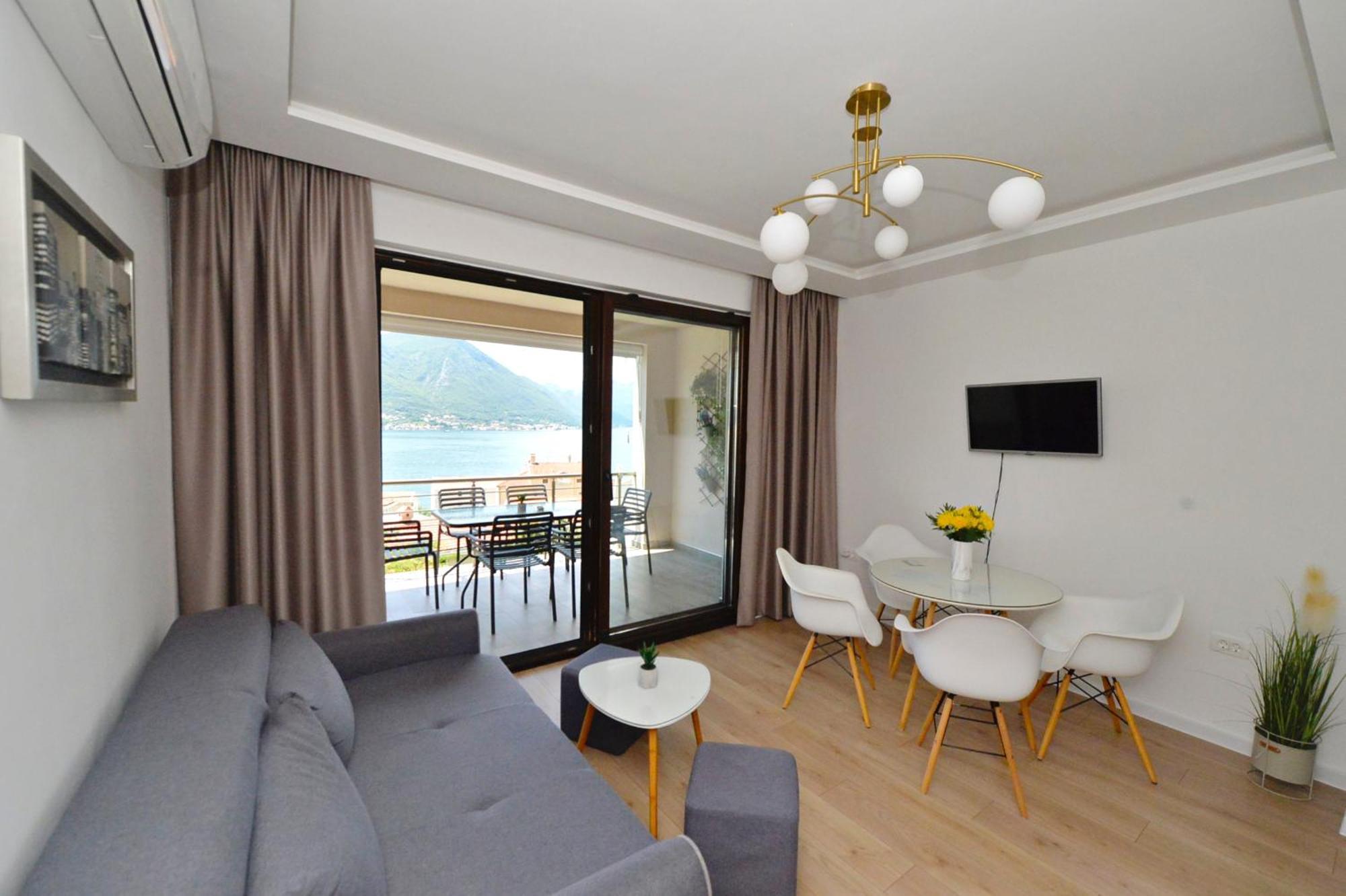Pearl Shell Apartments Котор Екстер'єр фото